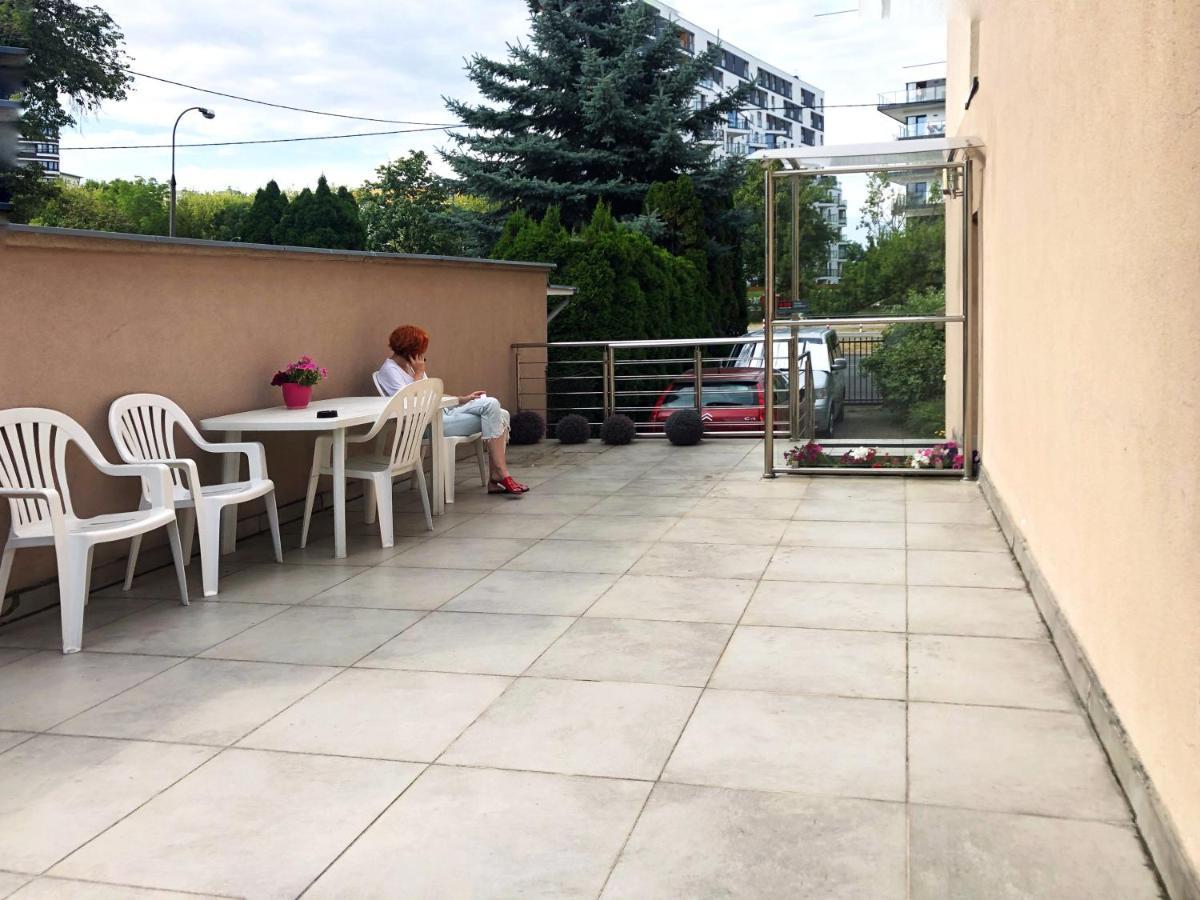 Gallery Hotel Варшава Екстериор снимка