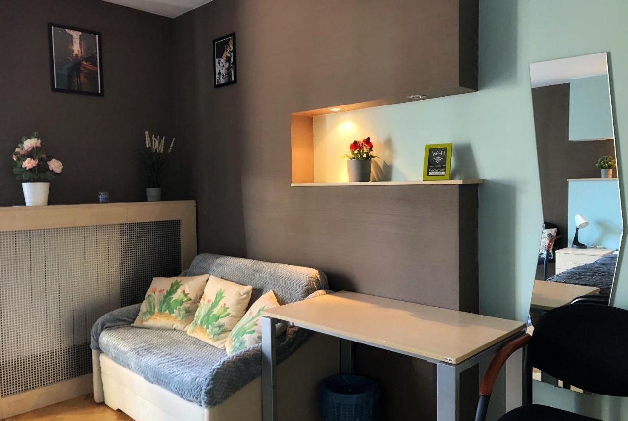 Gallery Hotel Варшава Екстериор снимка